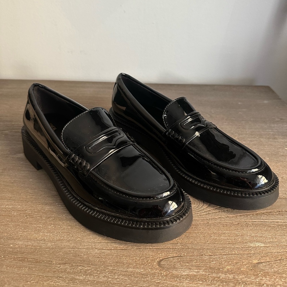 ZARA FAUX LEATHER FLAT PENNY LOAFERS SIZE 40 US 9
